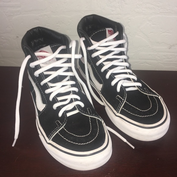 vans tennis shoes mens